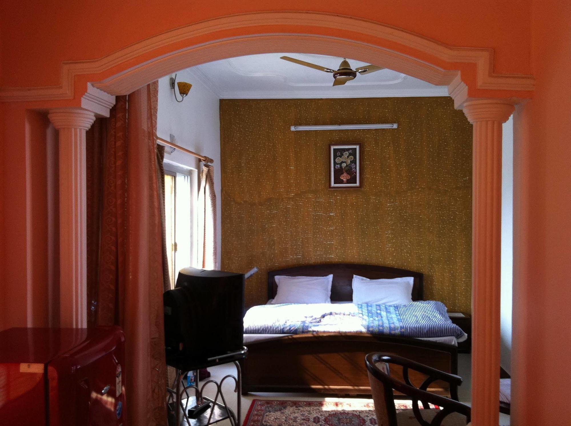 Vashishth Guest House Rishīkesh Exterior foto